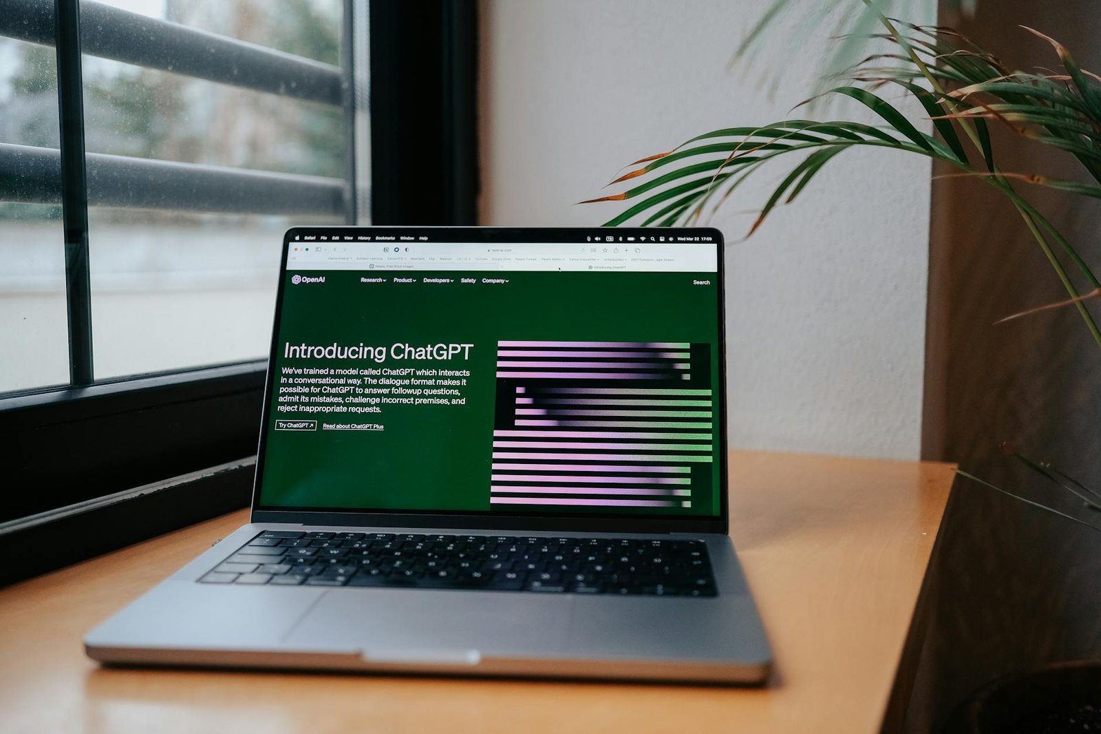 ChatGPT: A Fast Guide to Re-Emerging in the AI Market