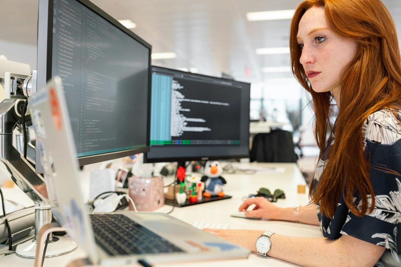 How ChatGPT Uses Site: Operator for Search