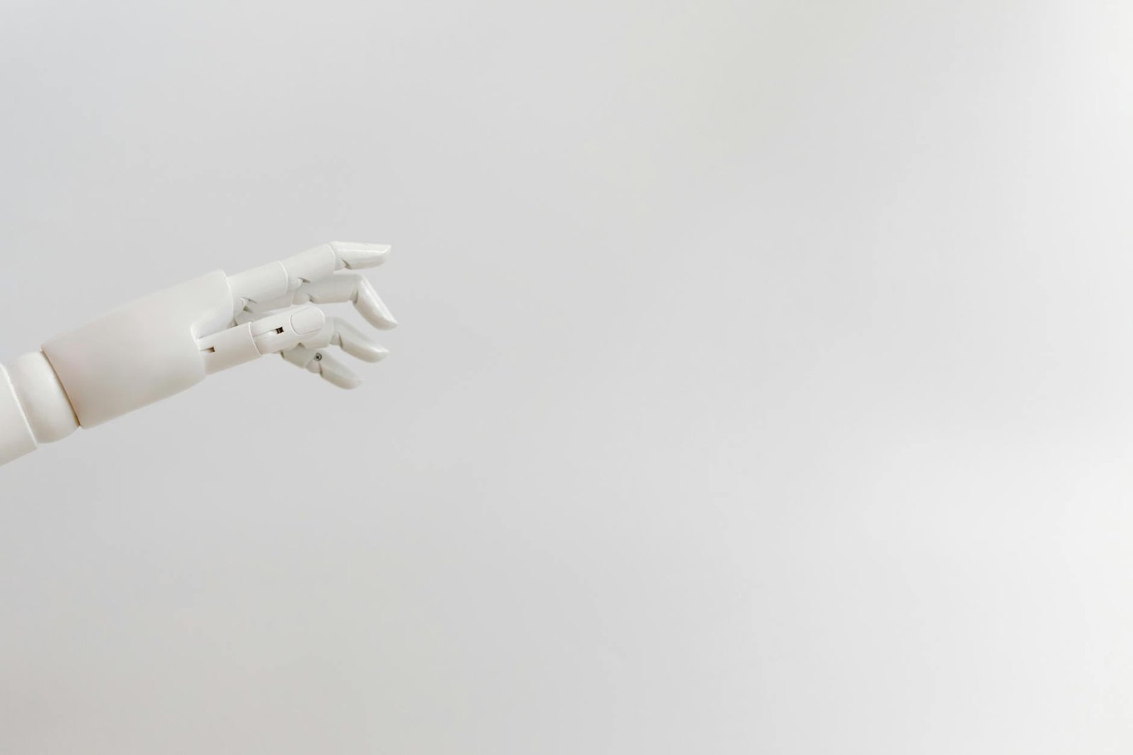 Best AI Writing Tools in 2026: We Tested 14 So You Don't Have To
