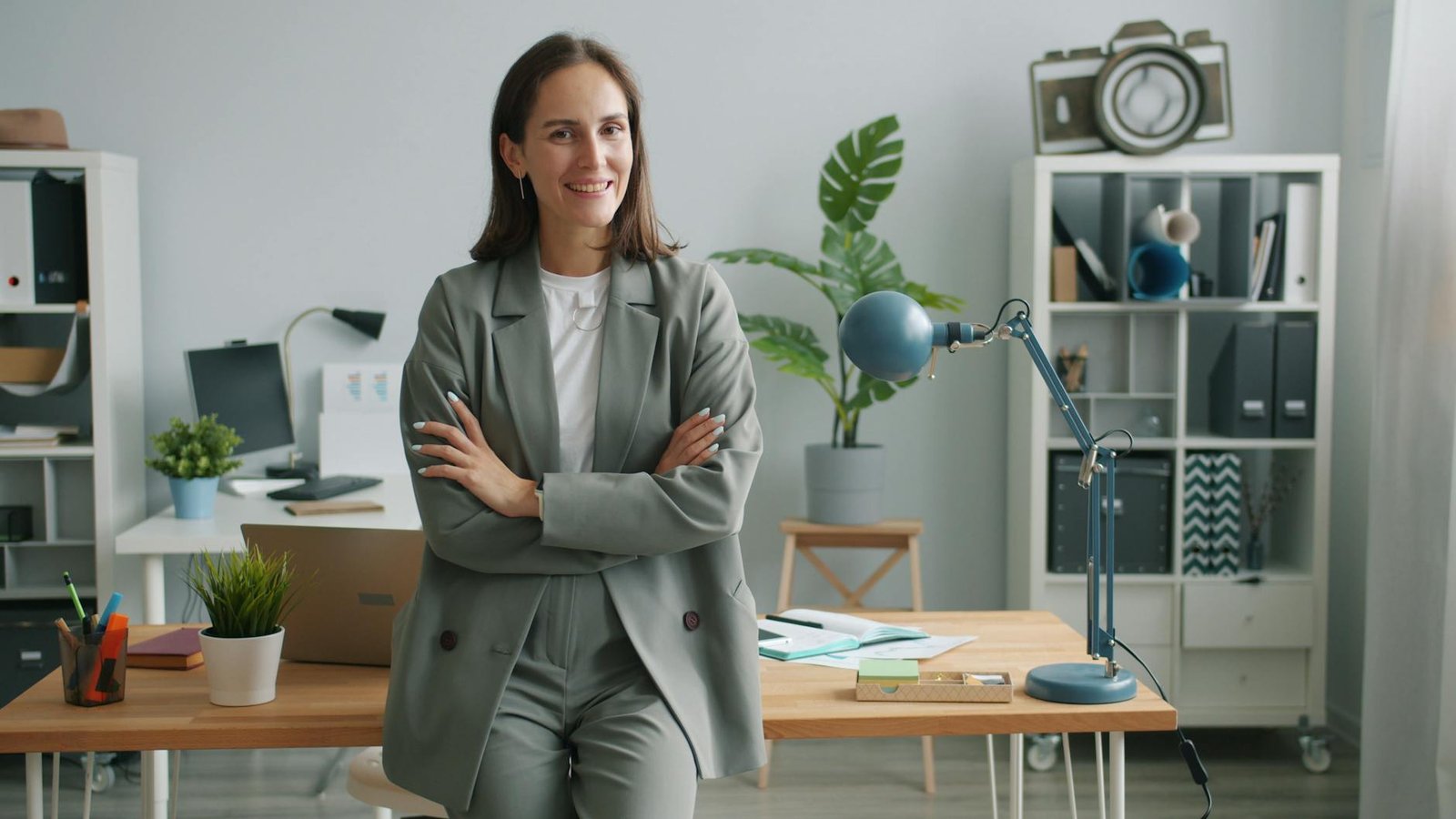 How To Use AI For Customer Service And Support