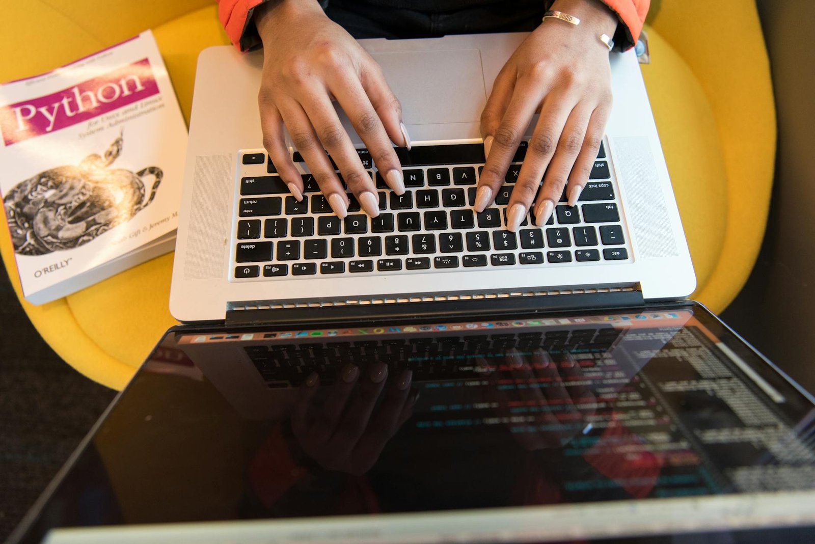 AI Agents Surge 300%: A Guide for Leaders in a Human-AI Enterprise