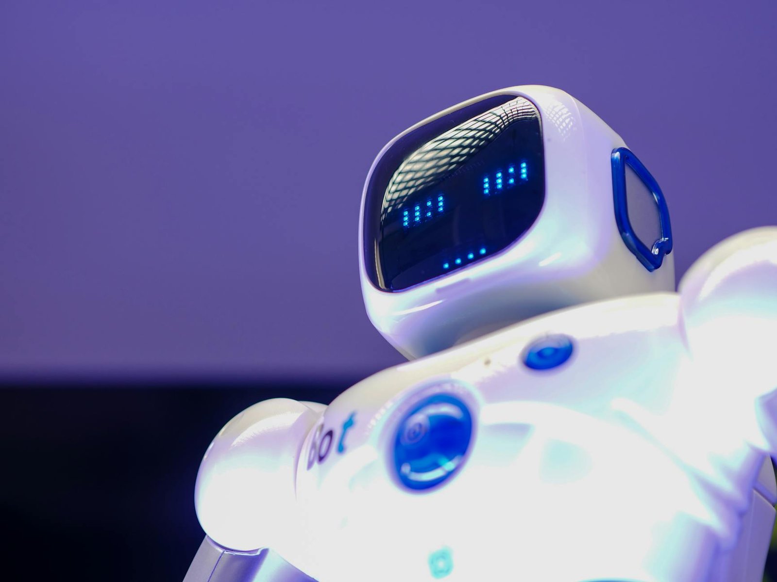 Roborock vs. Ecovacs: I've tested dozens of robot vacuums... -- AIZyla