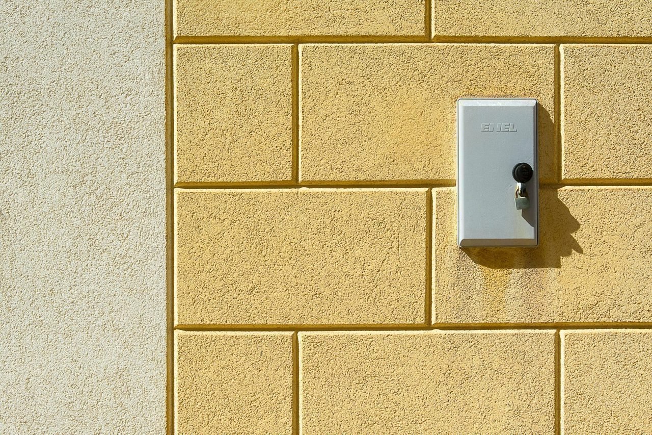 How to Prevent AI Hacking: Fix Containment & Monitoring