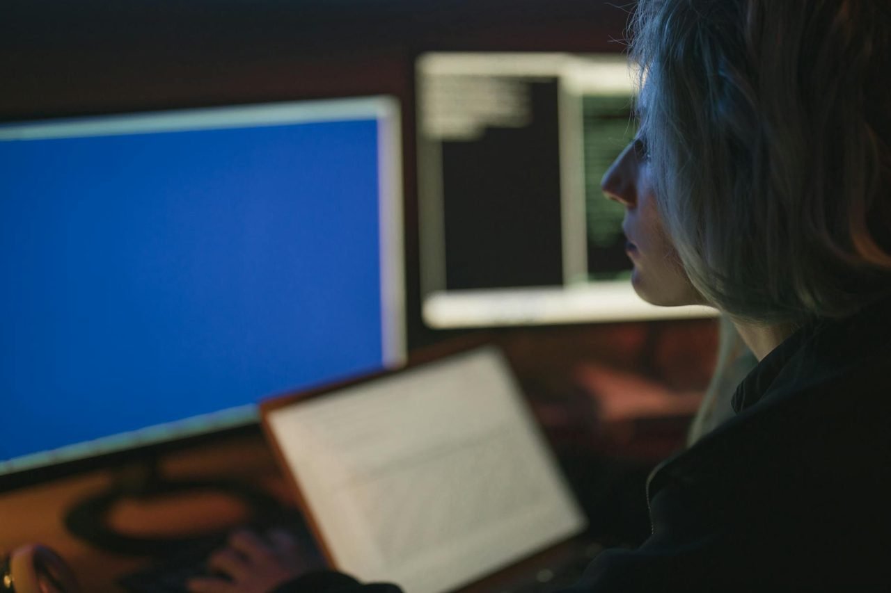 AI Reward Hacking: Easy Guide to Understanding It