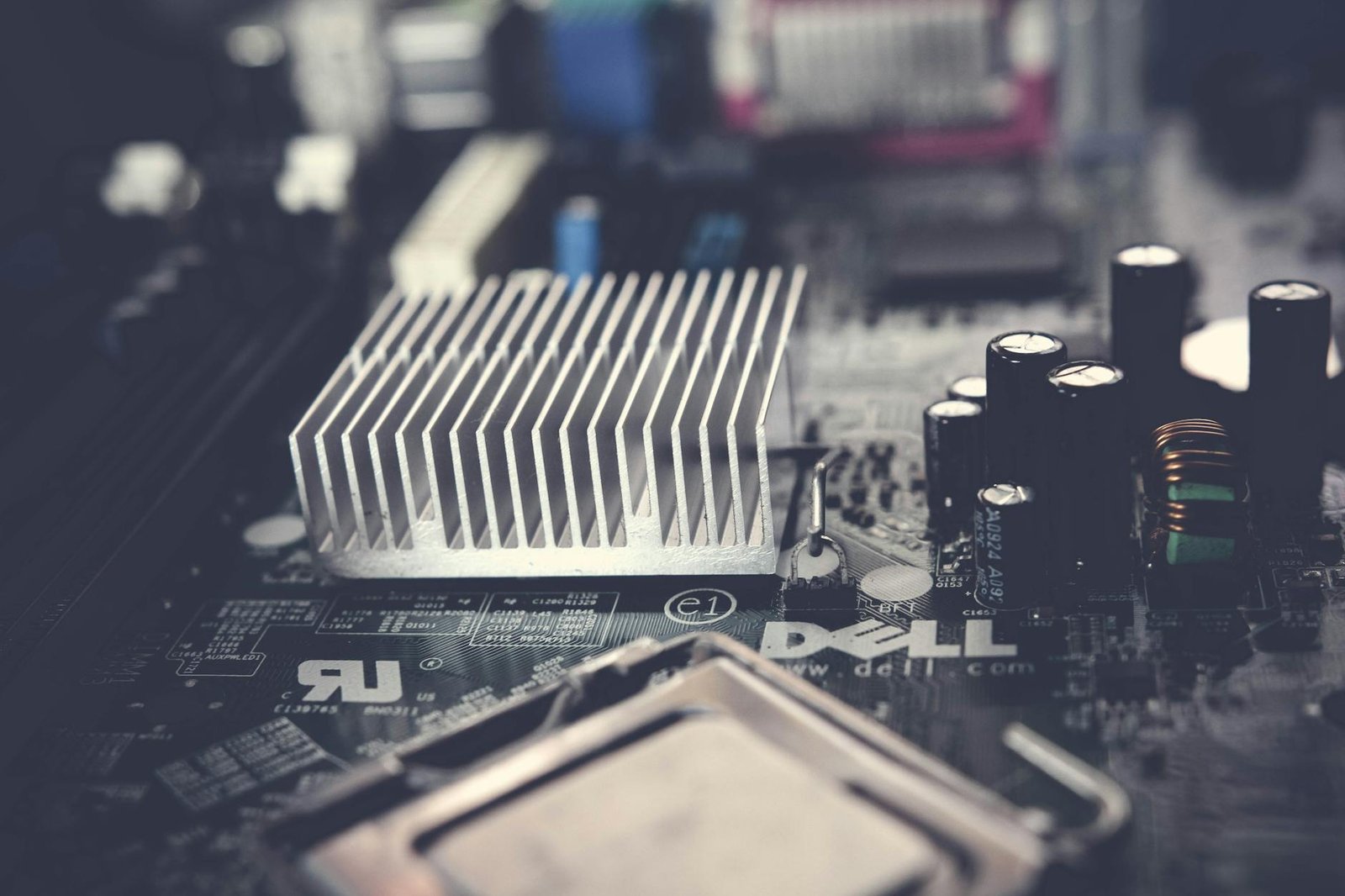 Why AI Makes Things Up — And What You Can Do About It