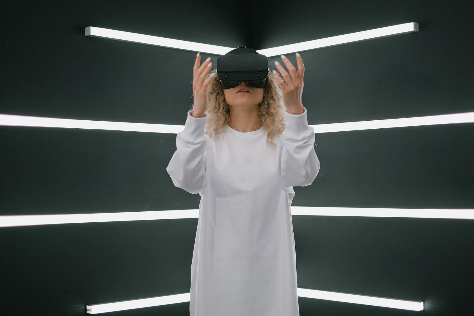 From graduation boos to voter unease: AI anxiety grows in... -- AIZyla