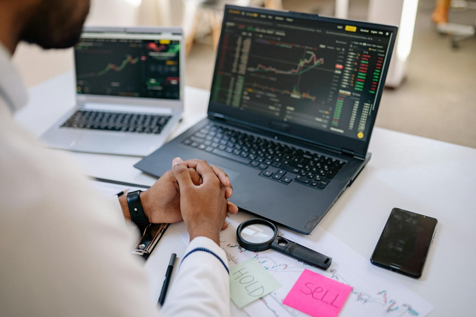 Cerebras Stock Nearly Doubles On Day One As Ai Chi